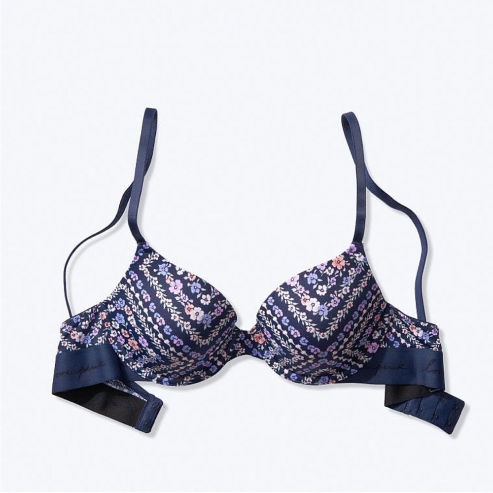 Pink VS wear everyday light T shirt bra
